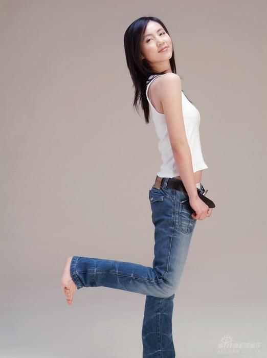 http://www.newswatch247.com/pics/star/pic/c97fb98f63a55a17676fe9dc0b036c32.jpg