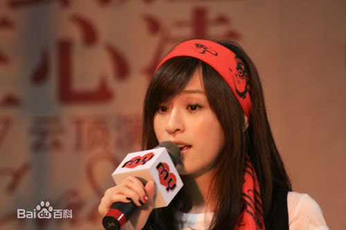http://www.newswatch247.com/pics/star/pic/c98eeb1f9601679d20778af9ccefd595.jpg