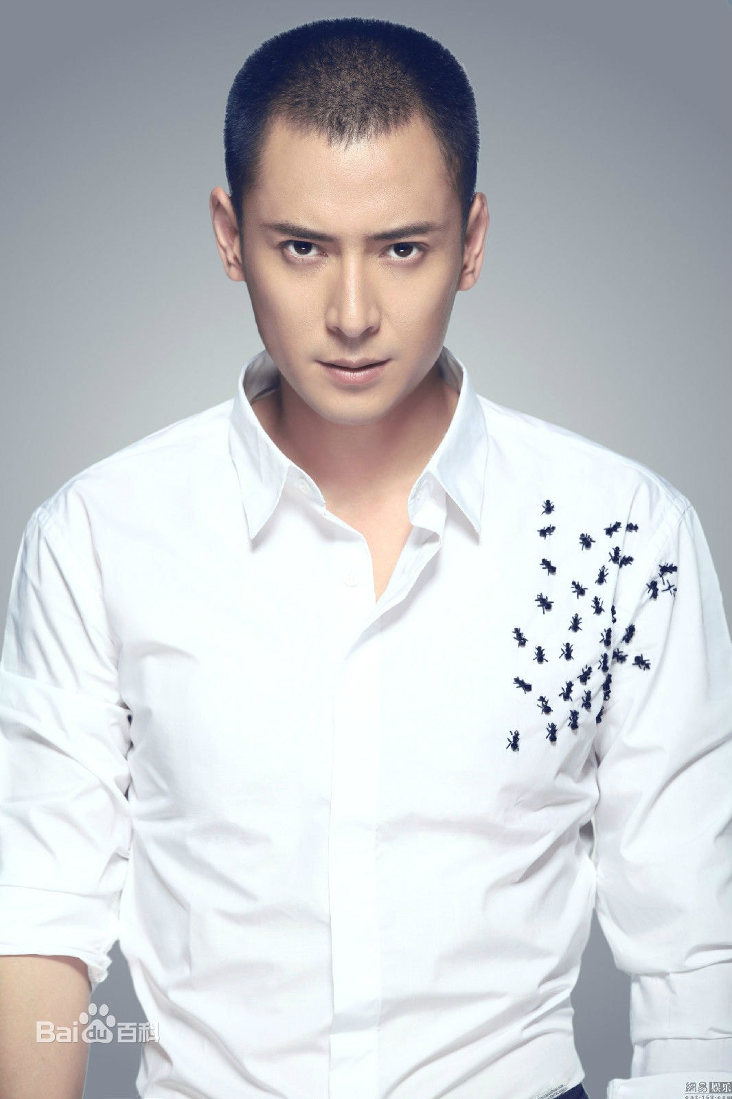 http://www.newswatch247.com/pics/star/pic/c98fe388772ba59c4323e74f3b089b4e.jpg