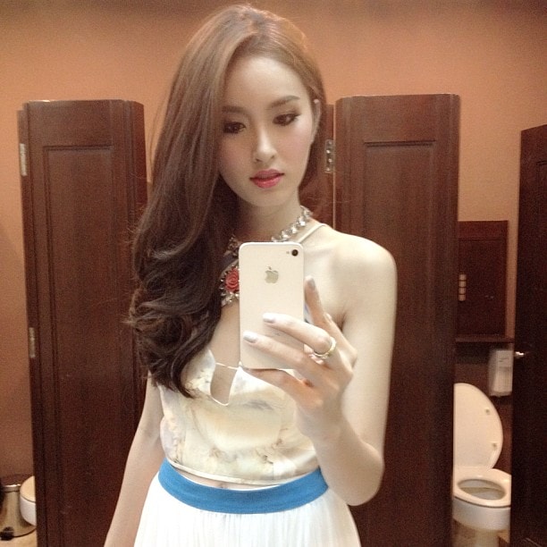 http://www.newswatch247.com/pics/star/pic/ca350585e3722f34397e5f5705c7201f.jpg