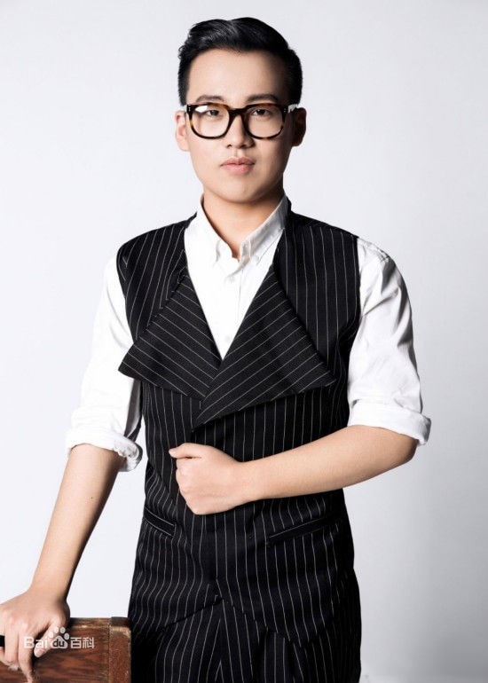 http://www.newswatch247.com/pics/star/pic/cace1132b6399486151e17e7edda48cf.jpg