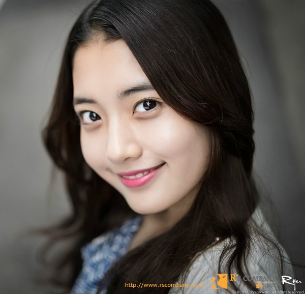 http://www.newswatch247.com/pics/star/pic/cb83c6c757d14056e5987f571b3085a5.jpg