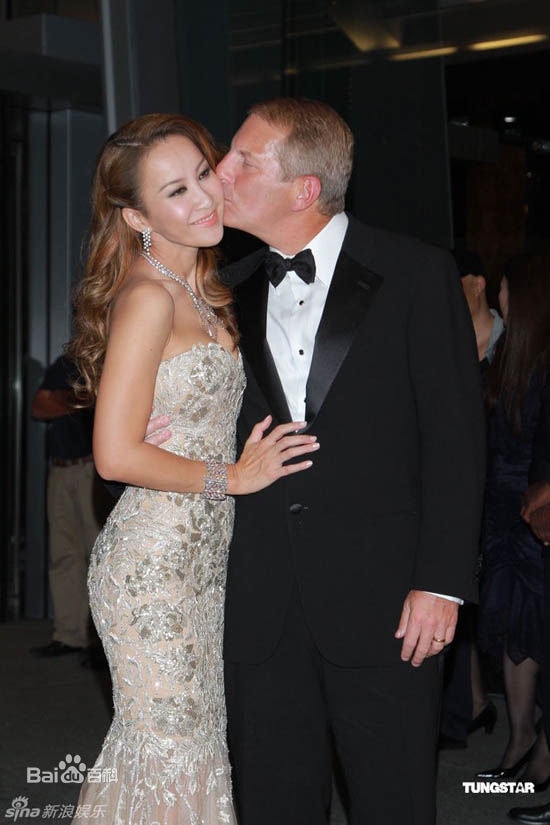 http://www.newswatch247.com/pics/star/pic/cc837e7bcf91c6e88d9528b805222b0a.jpg