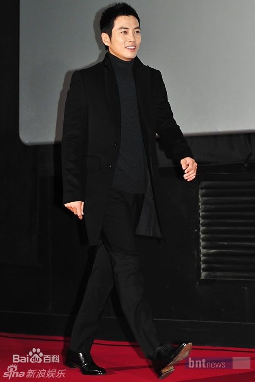 http://www.newswatch247.com/pics/star/pic/ce1b75b96db8bc7e6bdaa59493b11257.jpg