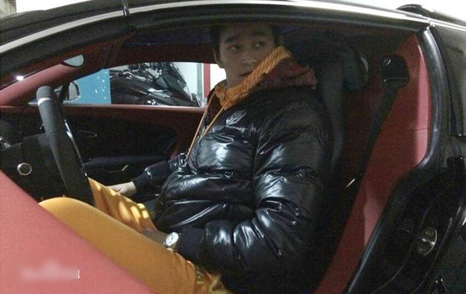 http://www.newswatch247.com/pics/star/pic/ce8ae06ddac7e76571016f15b7a368c0.jpg