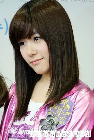 http://www.newswatch247.com/pics/star/pic/ce8bf46f050da6b6dd4a64aee7add90f.jpg