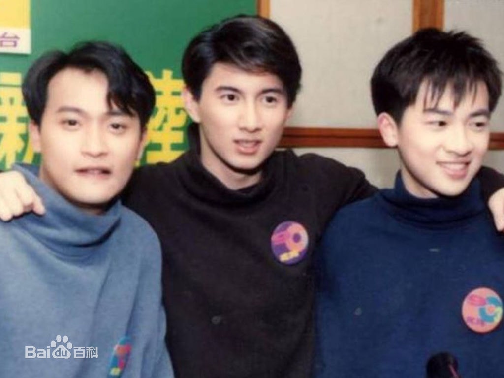 http://www.newswatch247.com/pics/star/pic/ce8e800391e407fcbe1072b14d4802f6.jpg
