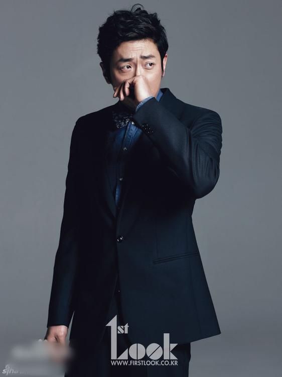 http://www.newswatch247.com/pics/star/pic/ceedd119a3ca7feadaae079d81f35c06.jpg