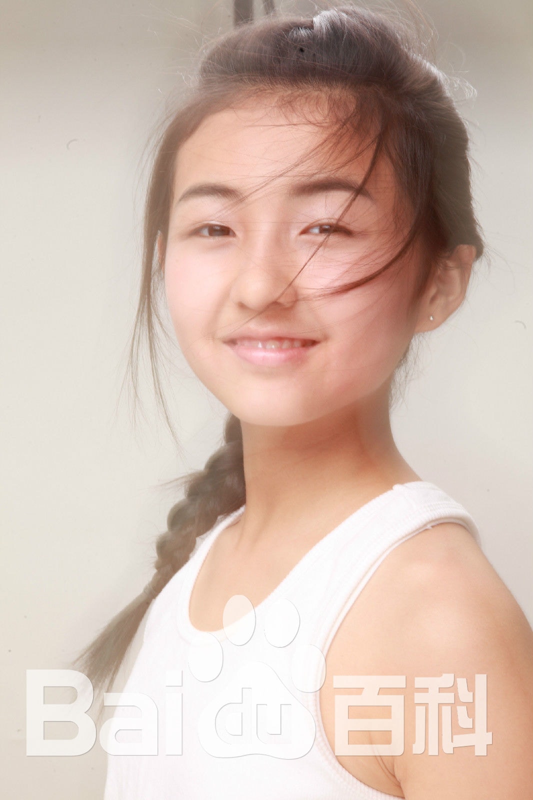 http://www.newswatch247.com/pics/star/pic/cf113b44807e8d4706c24d4caa830fdf.jpg