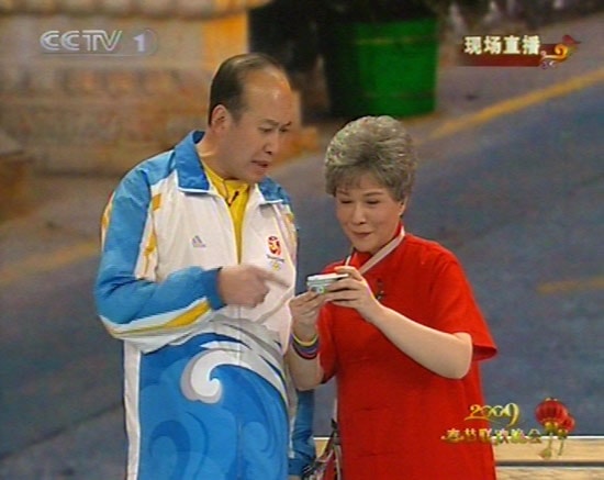 http://www.newswatch247.com/pics/star/pic/cfed42c9b3b3bbaa0f2d6ca2e9de99d6.jpg
