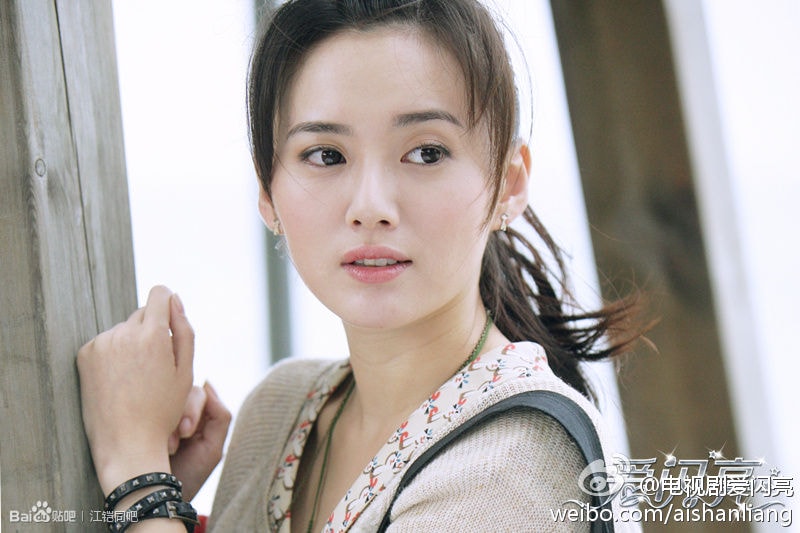http://www.newswatch247.com/pics/star/pic/d0854a422f6b49a91fee625929eaf1a5.jpg
