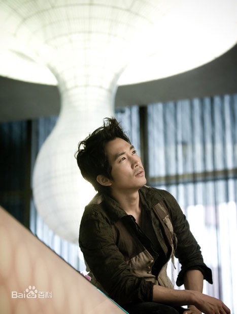 http://www.newswatch247.com/pics/star/pic/d113a513ab0dc088b76dd0c3891087f6.jpg