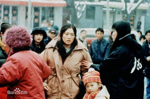 http://www.newswatch247.com/pics/star/pic/d19721aceedd283ff55e0ca129ae6a4a.jpg