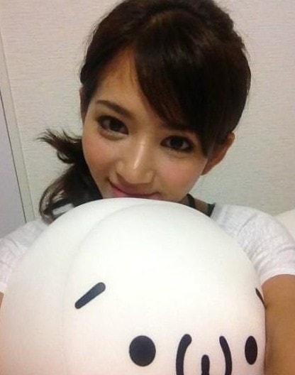 http://www.newswatch247.com/pics/star/pic/d1db6e92bd7f1ae799428dd32a465d23.jpg