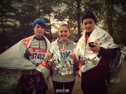 http://www.newswatch247.com/pics/star/pic/d26ece072904334231fa0df30967ed7e.jpg
