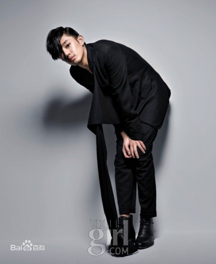 http://www.newswatch247.com/pics/star/pic/d2728813602e9af7d295dd04244b71a9.jpg