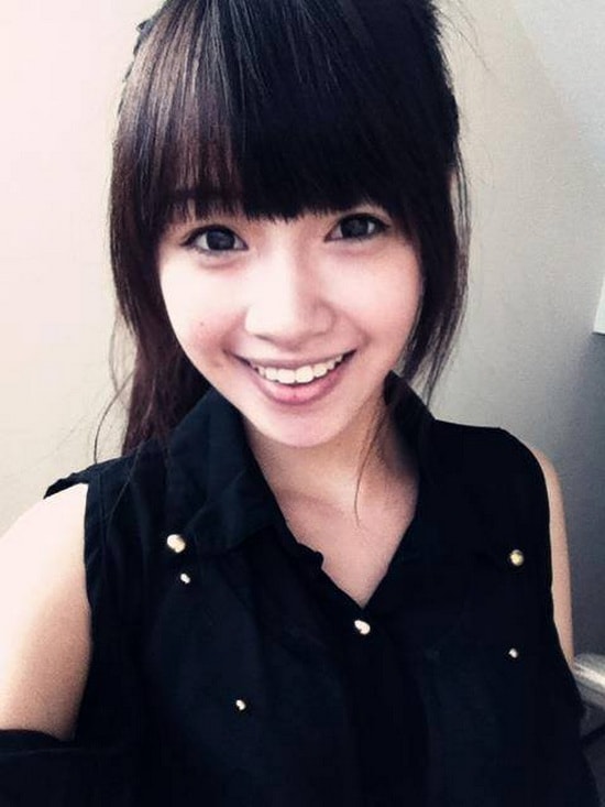 http://www.newswatch247.com/pics/star/pic/d2a338275ef446cf3ed56797d7f59caf.jpg