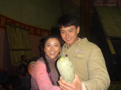 http://www.newswatch247.com/pics/star/pic/d2fe/0a2d1c004cc81a6f6ab76f00a6d8.jpg
