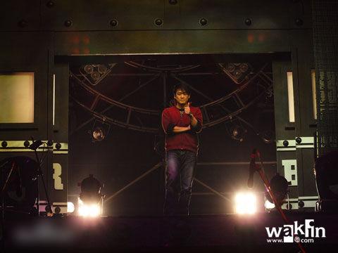 http://www.newswatch247.com/pics/star/pic/d31cb562784e0e9554bd28d3e66c532a.jpg