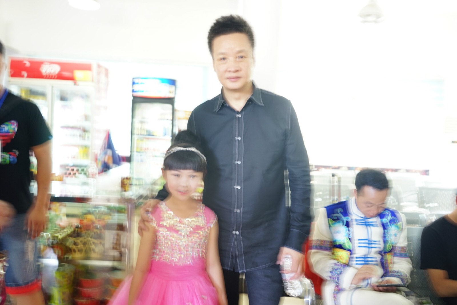http://www.newswatch247.com/pics/star/pic/d3c906d3c7b3f3ef0e78e48227931e29.jpg