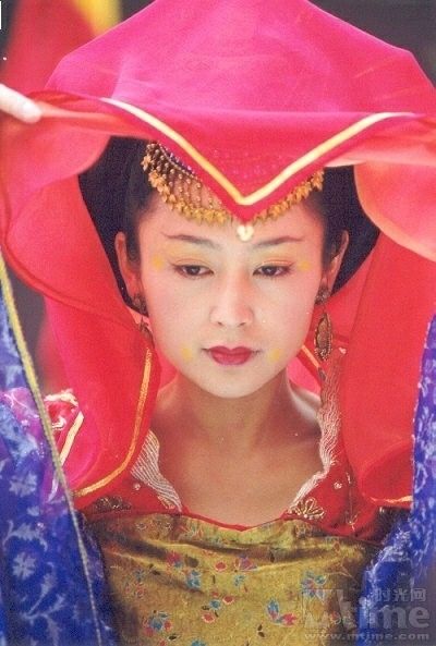 http://www.newswatch247.com/pics/star/pic/d3c9a270018704b48e8bd32250fabd6d.jpg