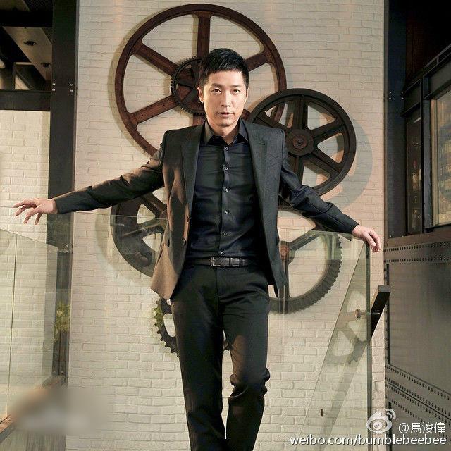 http://www.newswatch247.com/pics/star/pic/d3ceb7b6324308b4c5ad2c7b6506b3bb.jpg
