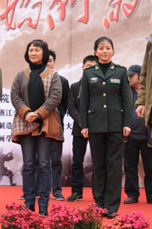 http://www.newswatch247.com/pics/star/pic/d428d4c74646c8a2a47bfe2d0c8f1de2.jpg