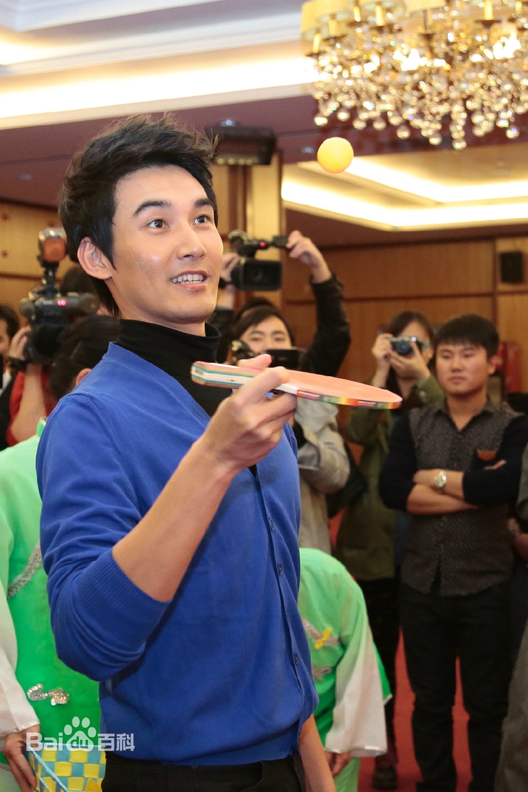 http://www.newswatch247.com/pics/star/pic/d4316decc21cef3b089f78bbfa369fb0.jpg