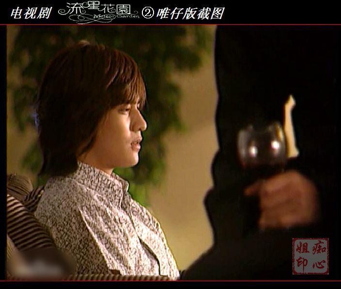 http://www.newswatch247.com/pics/star/pic/d49949f1ef28b9046150b153a5436a84.jpg