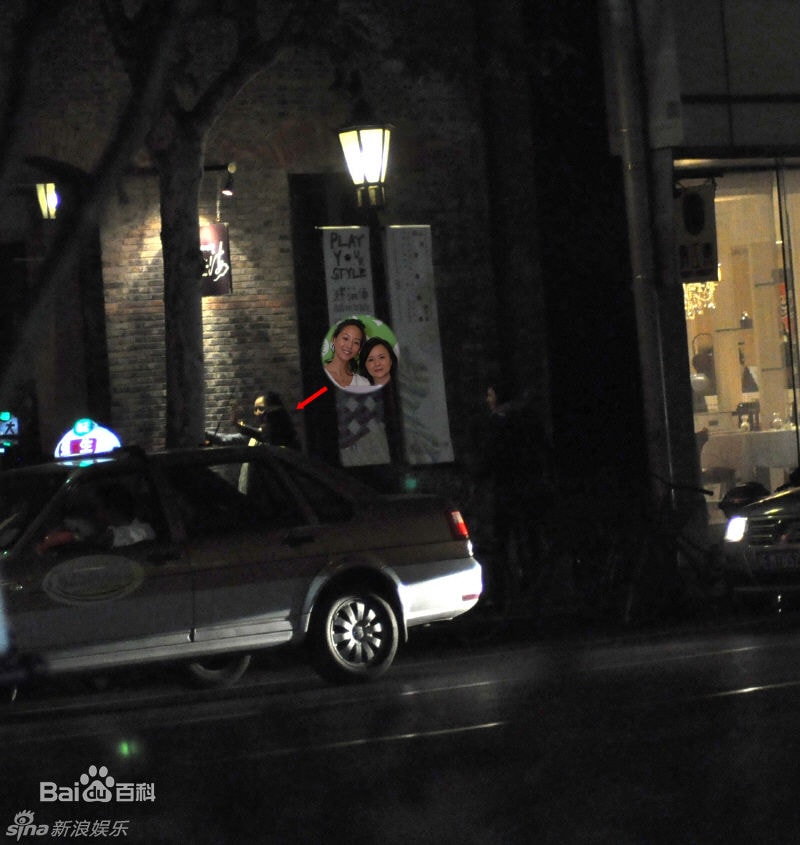 http://www.newswatch247.com/pics/star/pic/d531608329bbec799b0643cdb27b5a2c.jpg