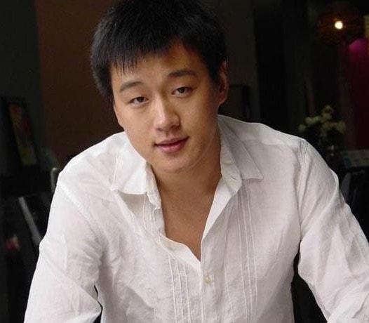 http://www.newswatch247.com/pics/star/pic/d55062d6cf3db210b6818d07e138fd95.jpg