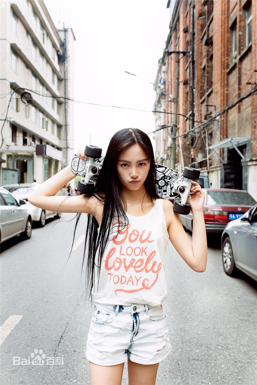 http://www.newswatch247.com/pics/star/pic/d67b315b45c66277ac97a1cabdf21503.jpg