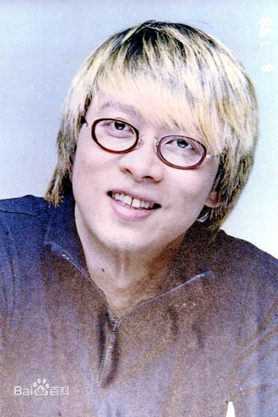 http://www.newswatch247.com/pics/star/pic/d717032389a92135f6d038beb23f3b51.jpg