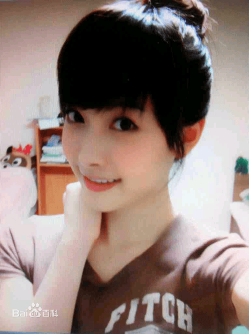 http://www.newswatch247.com/pics/star/pic/da6ad635cdc60e46c9066a0c53a9c9ff.jpg