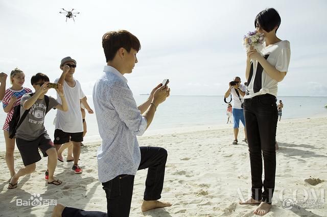 http://www.newswatch247.com/pics/star/pic/da744c6d8599a0e3aa5262bff5ff2b1b.jpg