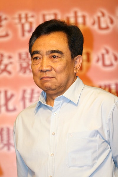 http://www.newswatch247.com/pics/star/pic/dc53/2b342e3bb77f26d01424d01c9184.jpg