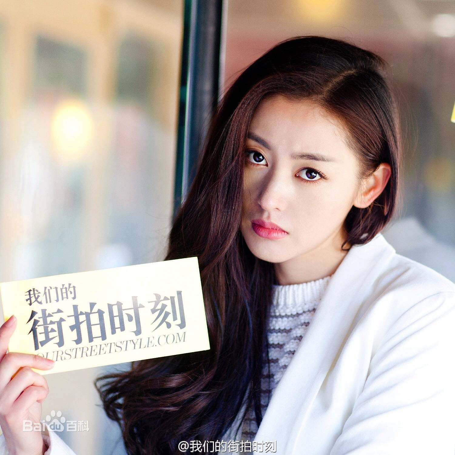 http://www.newswatch247.com/pics/star/pic/dc5f90117ca5f4572de0e80b19e678e9.jpg