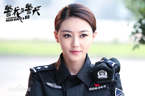 http://www.newswatch247.com/pics/star/pic/dd2ced70046002b5157416e958fc6a14.jpg