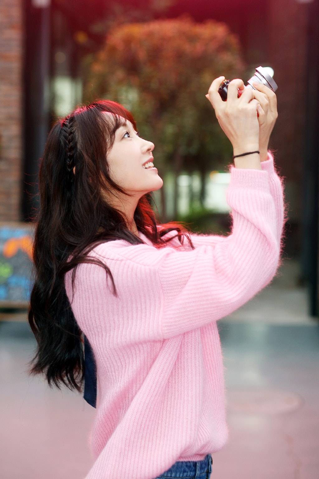 http://www.newswatch247.com/pics/star/pic/ddd277ee2dcef7a6a929bedcb24c334d.jpg