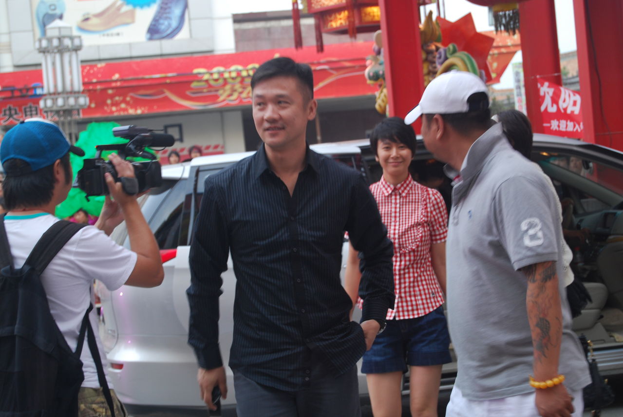 http://www.newswatch247.com/pics/star/pic/de13/608818f376e06253048b0b8d7bea.jpg