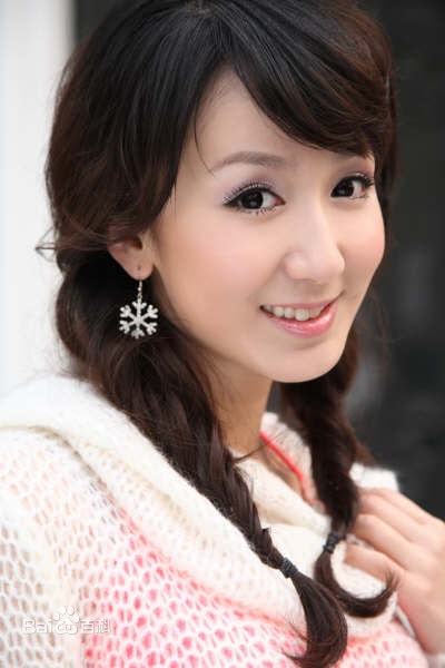 http://www.newswatch247.com/pics/star/pic/de68fb3f7e992d0fab60d82aa5d0fae4.jpg
