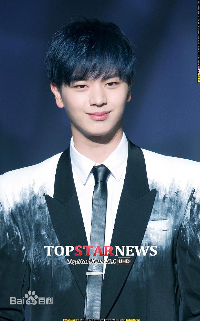 http://www.newswatch247.com/pics/star/pic/de8e91dbc16013acdf97d5bd6388d686.jpg