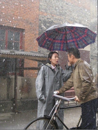http://www.newswatch247.com/pics/star/pic/dea0dd34cb7b889b0638f90641ead49c.jpg