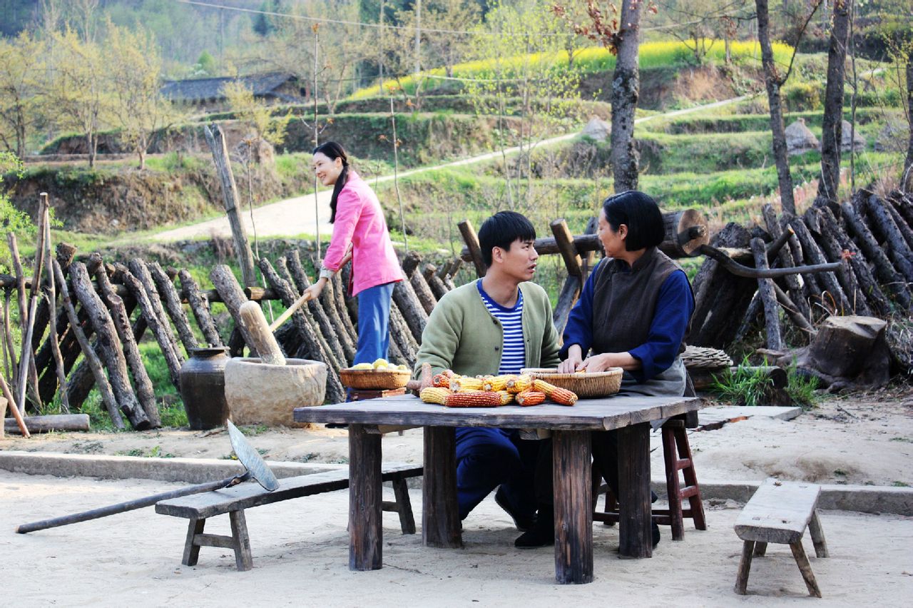 http://www.newswatch247.com/pics/star/pic/dfef2d504ee7a553c8e5b56f92e101e6.jpg