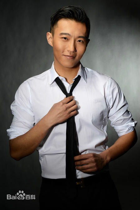 http://www.newswatch247.com/pics/star/pic/e013/f98b1a46470f157dc63e858bdbc9.jpg