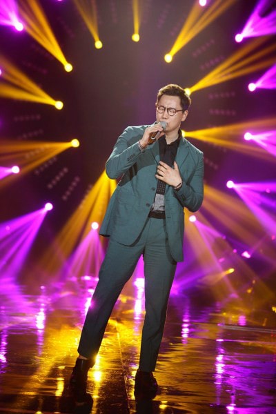 http://www.newswatch247.com/pics/star/pic/e02ceaa85830e3a67a6c467241585929.jpg
