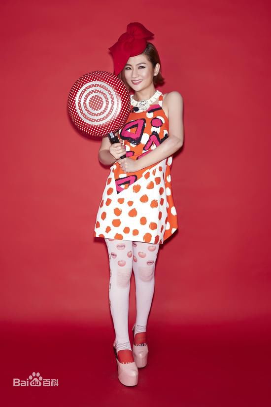 http://www.newswatch247.com/pics/star/pic/e02dcaafce1ad49f58a351e225fc3f5f.jpg