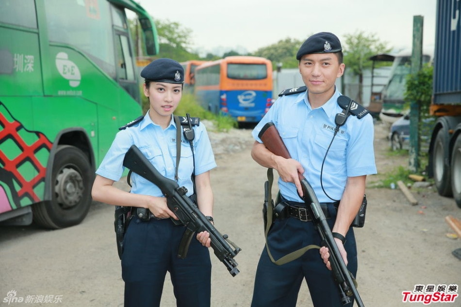 http://www.newswatch247.com/pics/star/pic/e2ab71d85cad85861d670aa21499c937.jpg