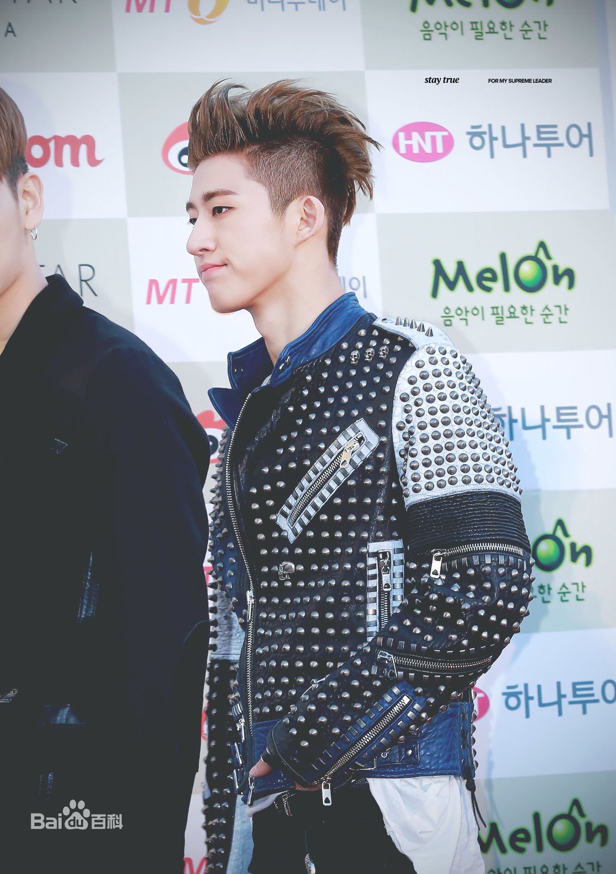 http://www.newswatch247.com/pics/star/pic/e2eba4e5e3e00344cb36f3a0e4200e38.jpg