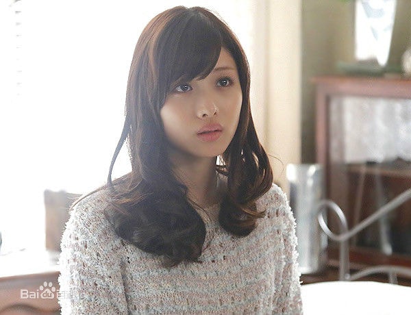 http://www.newswatch247.com/pics/star/pic/e50866bd3b748d798b165885b9c0d71f.jpg